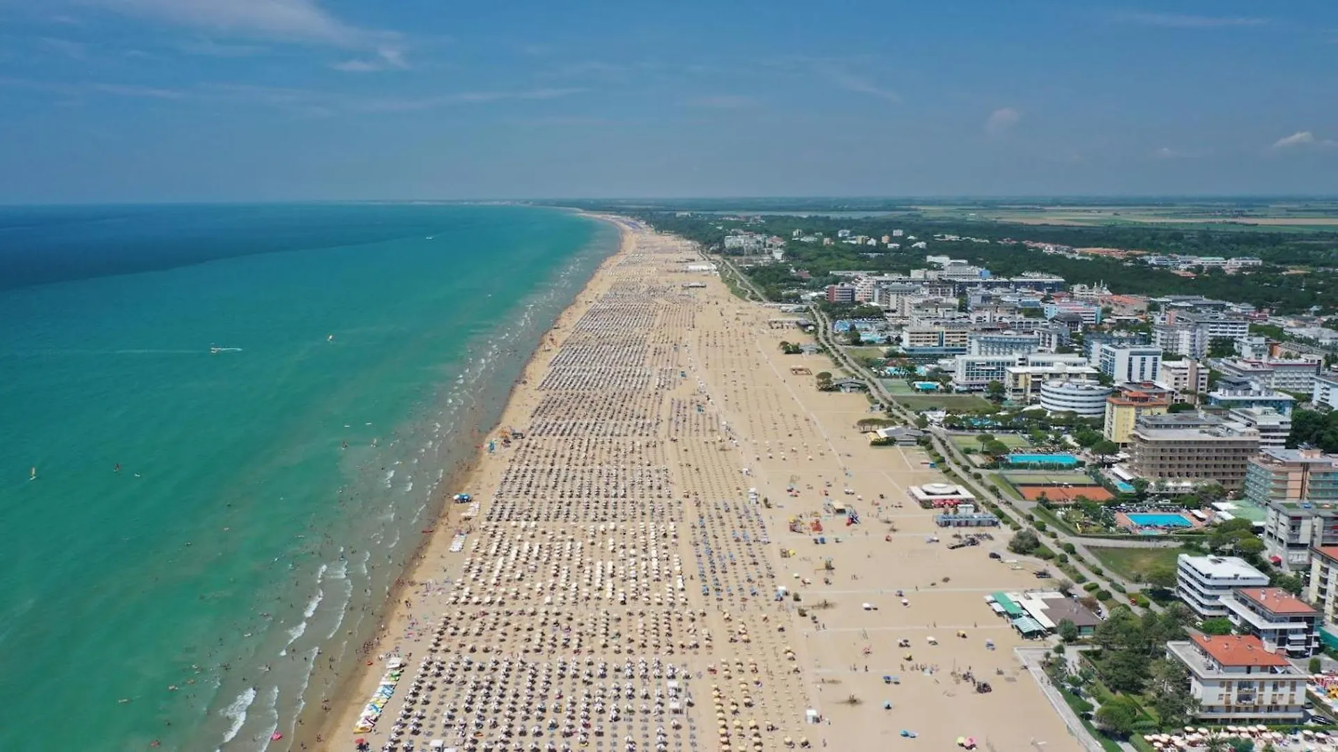 شقة Comfy Flat With Terrace Next To The Beach-Beahost بيبيوني